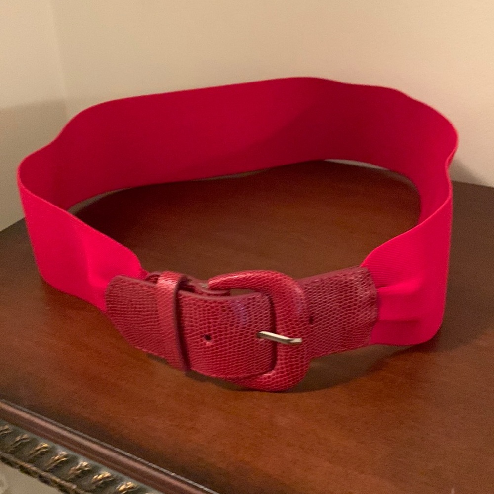 Woman’s belt Red L/XL